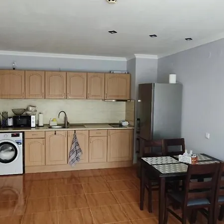 Apartment влас етъра 1 Near The