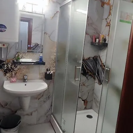 Apartment влас етъра 1 Near The